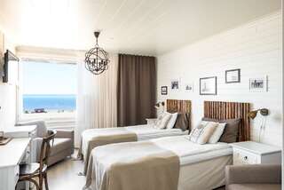 Отель Hotel Rantakalla Калайоки Улучшенный двухместный номер с 2 отдельными кроватями и видом на море-21