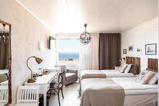 Отель Hotel Rantakalla Калайоки Улучшенный двухместный номер с 2 отдельными кроватями и видом на море-22